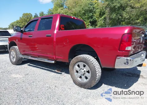 2015 Ram 2500 St z USA, uszkodzony, nr VIN 3C6UR5CL3FG593939